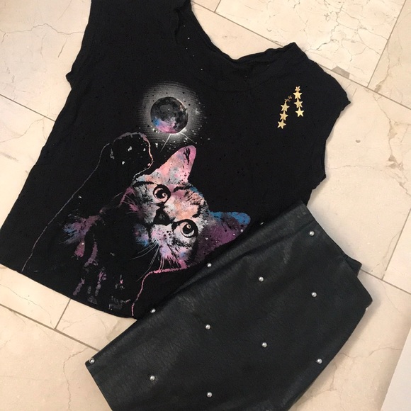 CAT SHIRT. - Picture 1 of 2